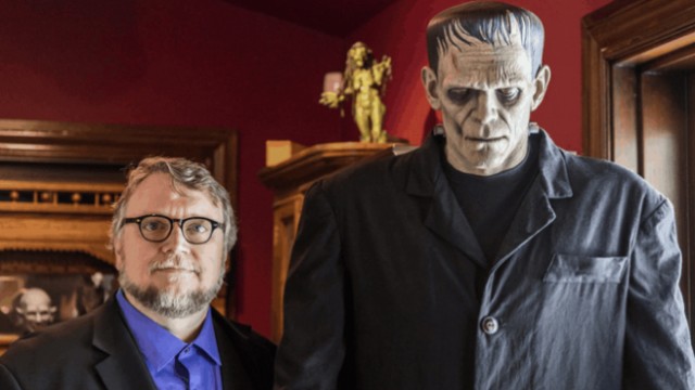 Guillermo-del-Toro-Frankenstein.jpeg